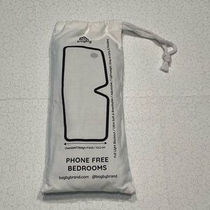 Full Light Blockout Eye Mask by bagby